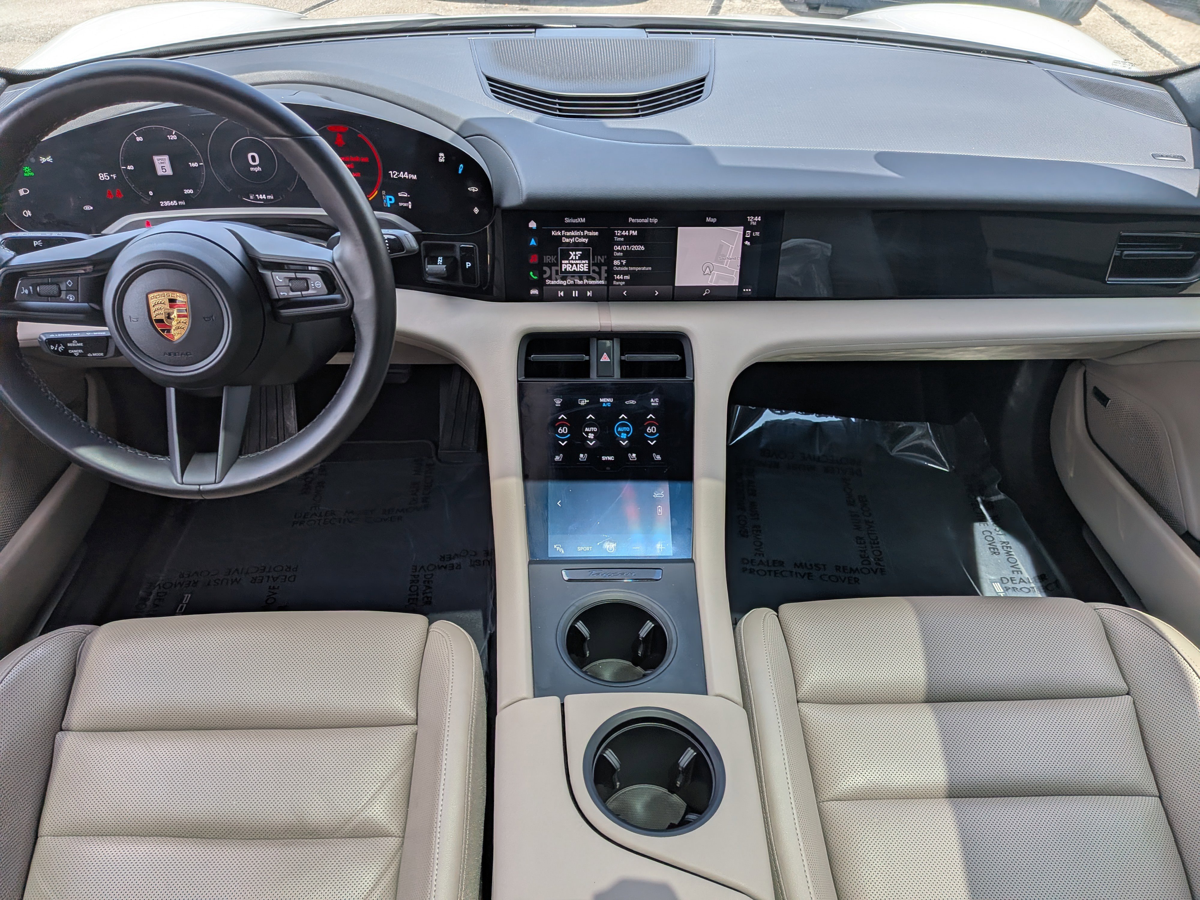 Used 2022 Porsche Taycan 4S image 16