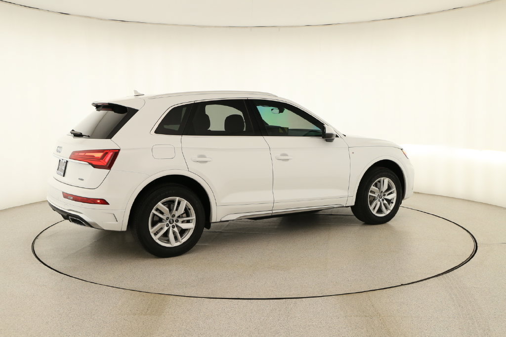 Certified 2024 Audi Q5 2.0T Premium AWD/4WD image 7