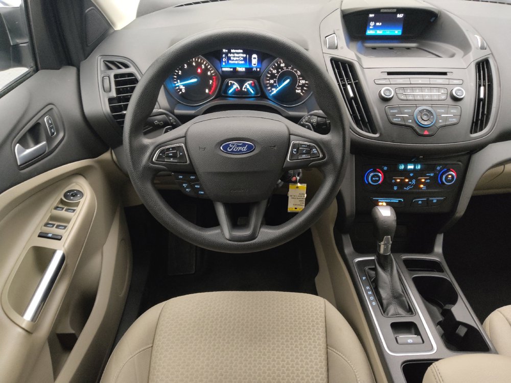 Used 2017 Ford Escape SE FWD image 22