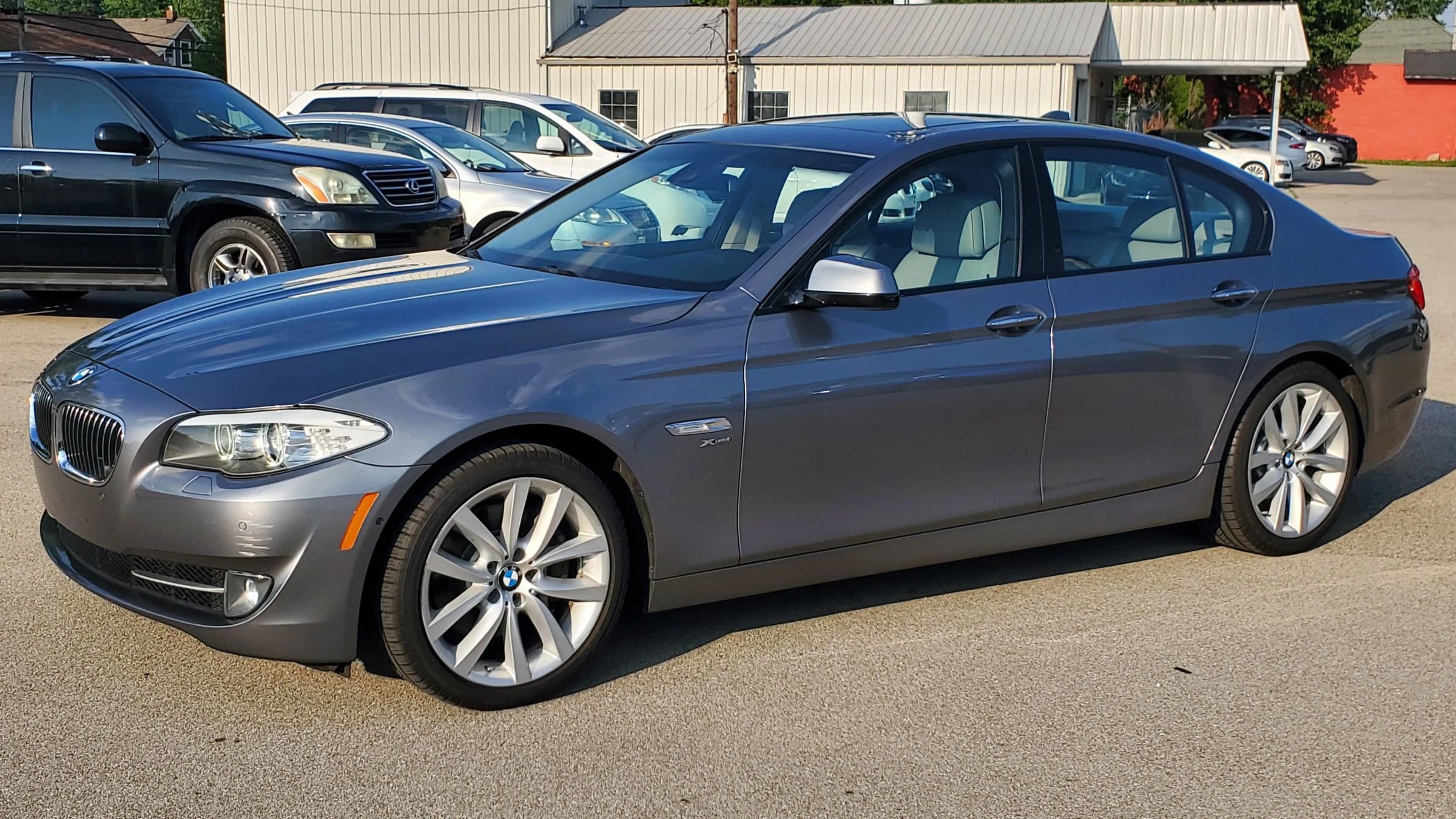 Used 2011 BMW 535i xDrive Sedan image 7