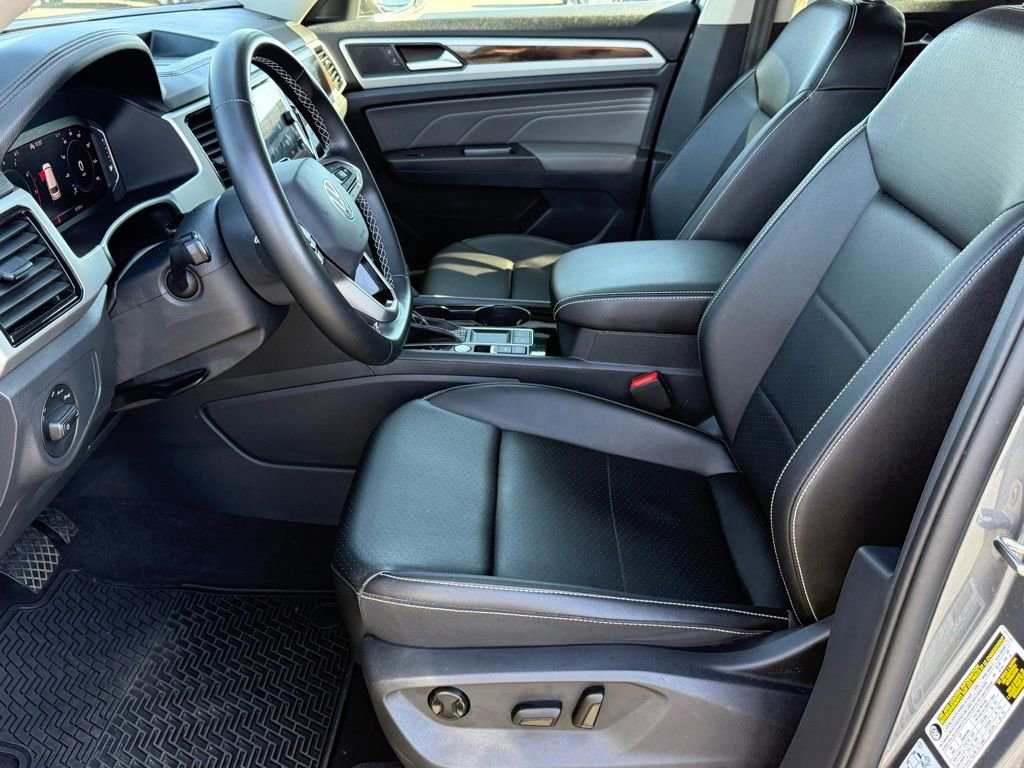 Used 2022 Volkswagen Atlas SE FWD image 14