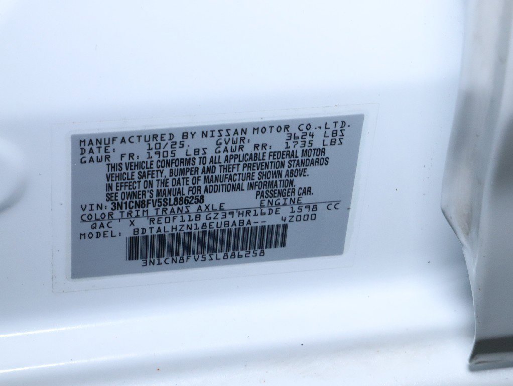 Used 2025 Nissan Versa SR w/ Trunk Package FWD image 20