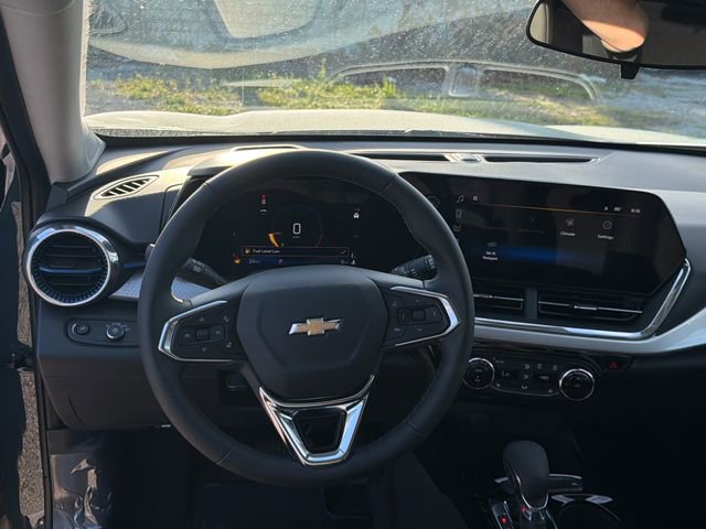 New 2026 Chevrolet Trax LT w/ Driver Confidence Package image 24