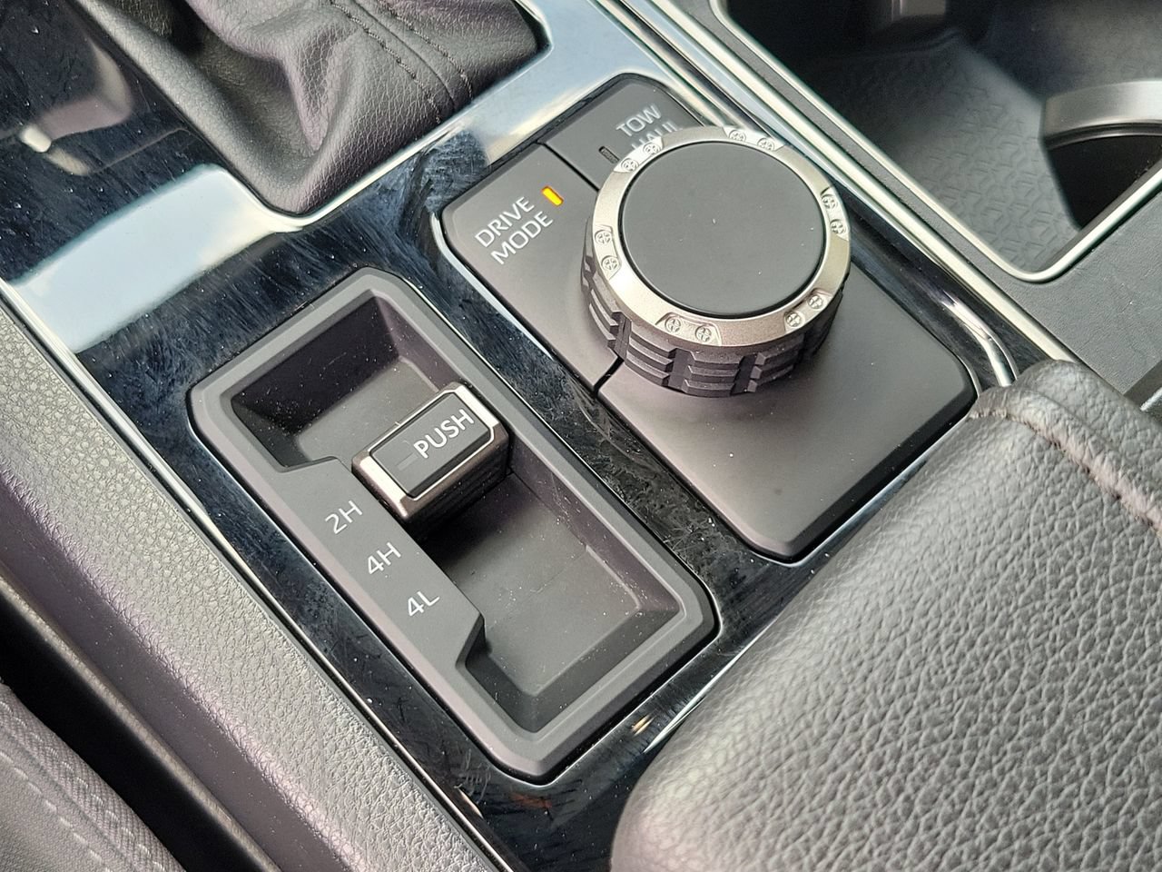 Used 2024 Toyota Tundra SR5 AWD/4WD image 26