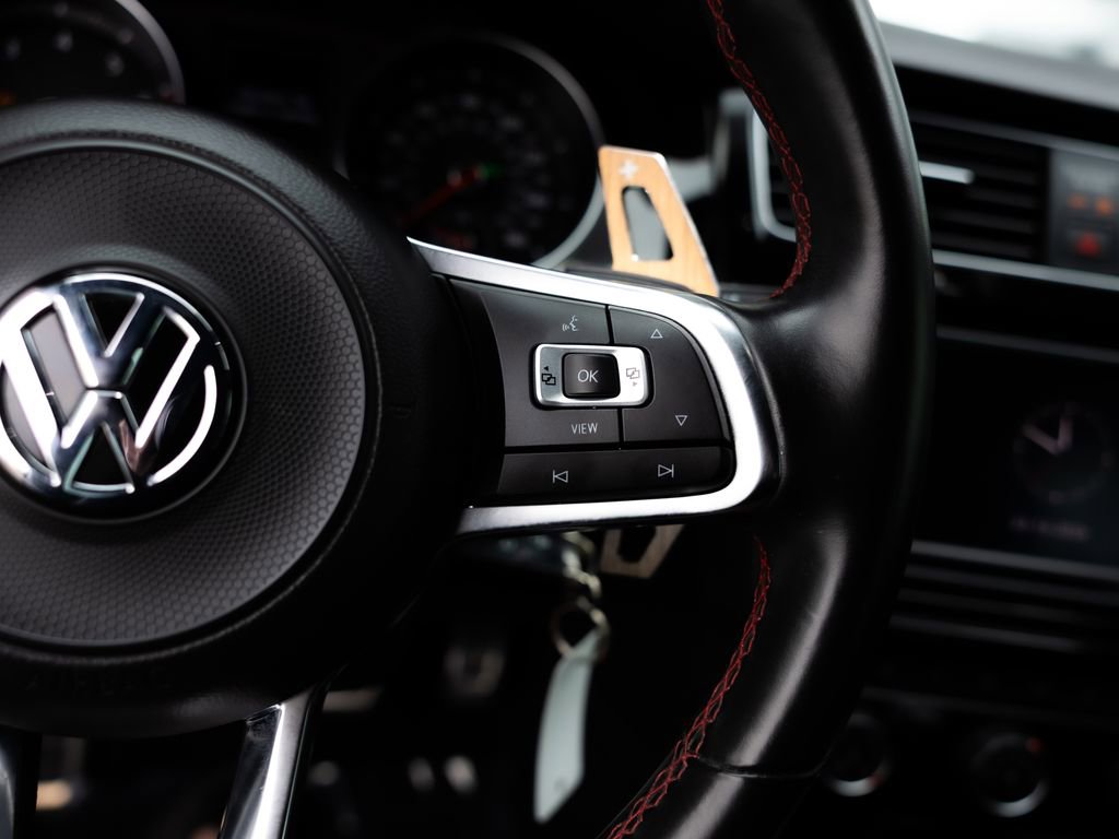 Used 2019 Volkswagen GTI S image 13
