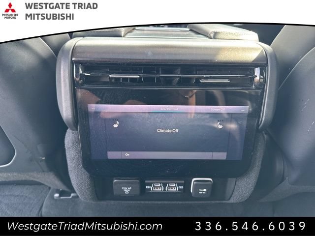 Used 2023 Jeep Grand Wagoneer Series II w/ Flexible Seating Group AWD/4WD image 15