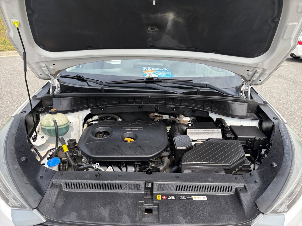 Used 2020 Hyundai Tucson Value FWD image 20