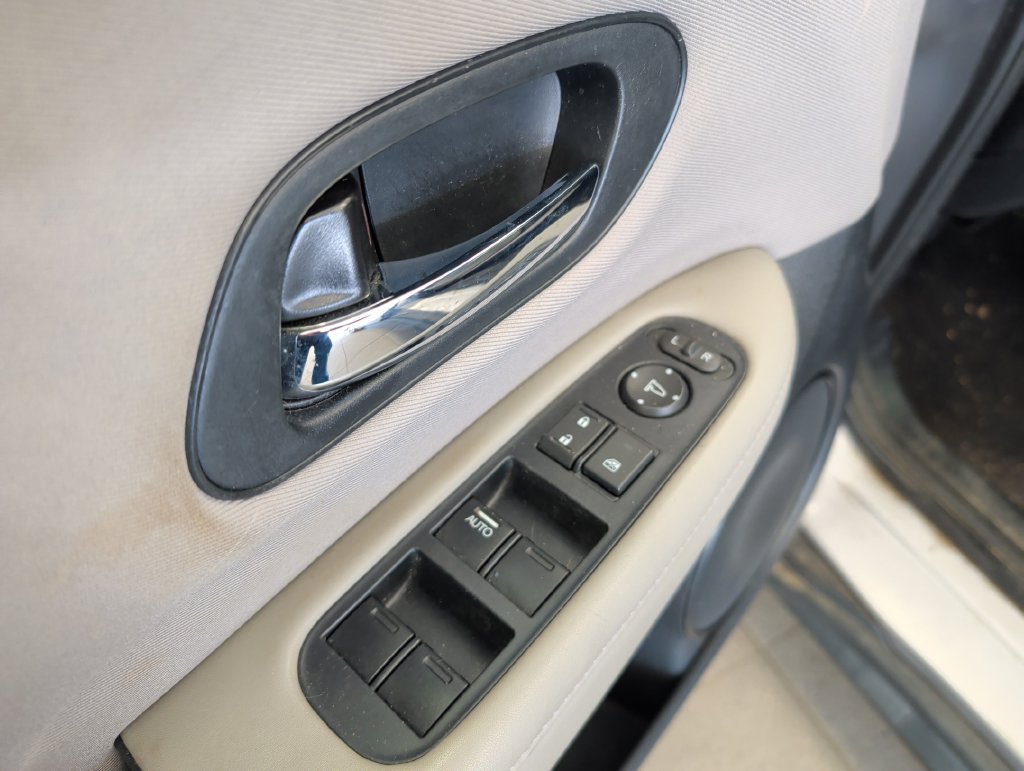 Used 2018 Honda HR-V LX image 13