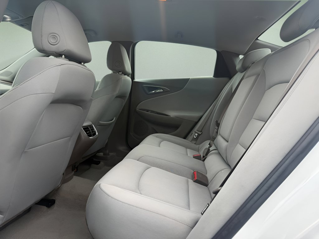 Used 2024 Chevrolet Malibu LT FWD image 12