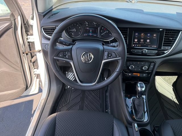Used 2022 Buick Encore Preferred w/ Safety Package AWD/4WD image 13