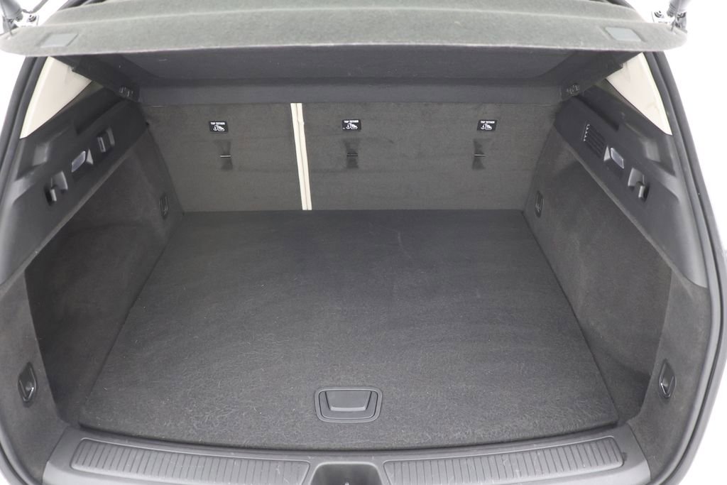 Used 2023 Buick Envision Avenir image 32