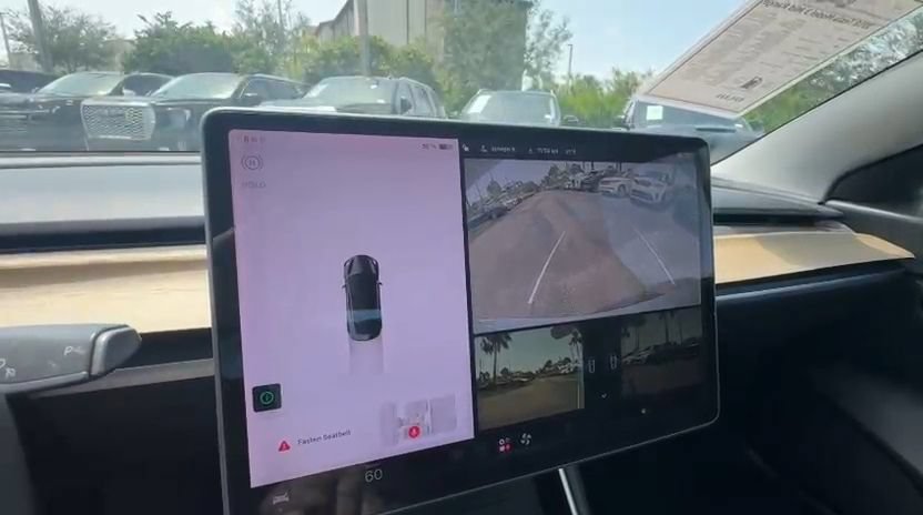 Used 2018 Tesla Model 3 Mid Range RWD image 4