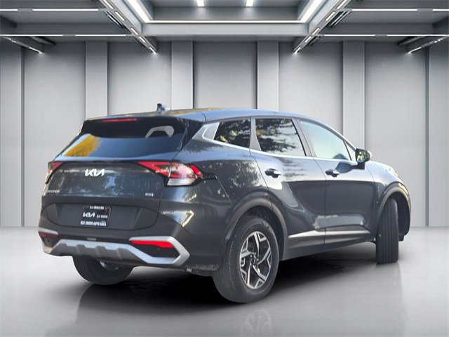 Certified 2025 Kia Sportage LX image 4