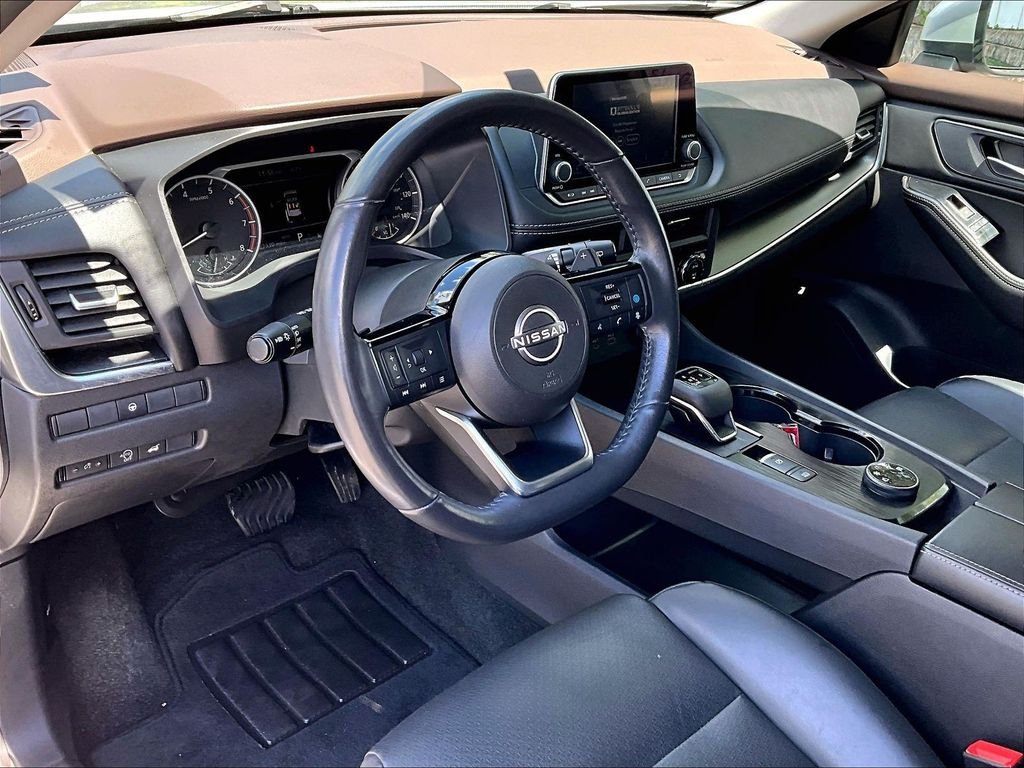 Used 2023 Nissan Rogue SV w/ SV Premium B Package AWD/4WD image 8