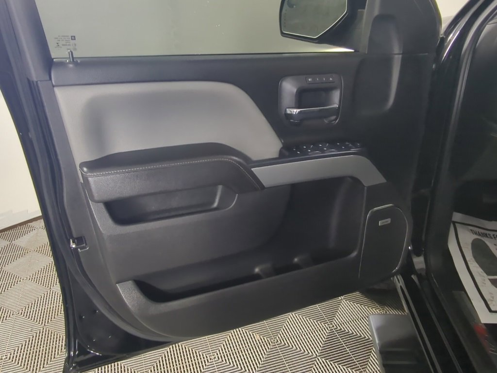 Used 2017 Chevrolet Silverado 1500 LTZ Z71 w/ LTZ Plus Package image 12