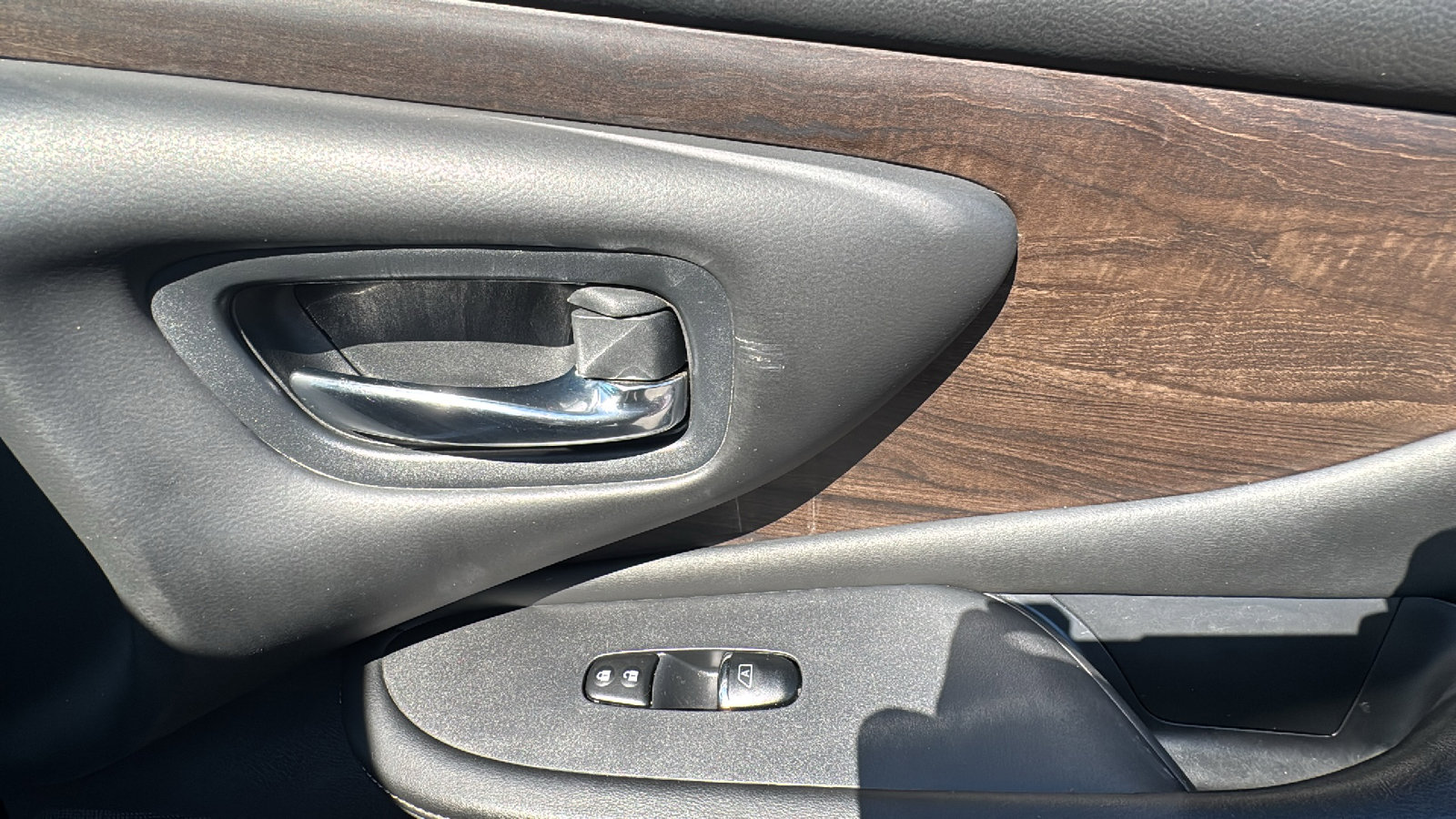 Used 2020 Nissan Murano Platinum w/ Cargo Package FWD image 30