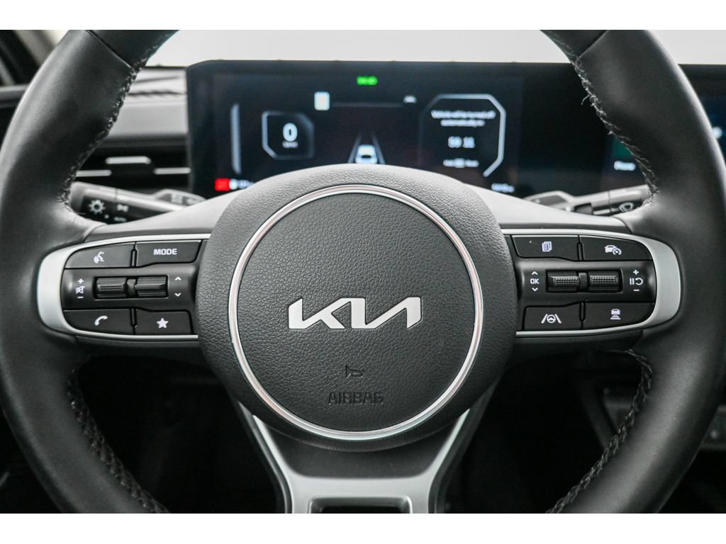 Used 2025 Kia K5 EX FWD image 23