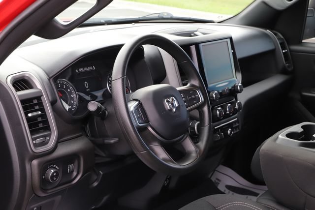 Used 2025 RAM 1500 Warlock AWD/4WD image 12