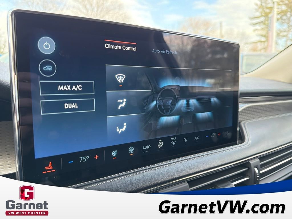 Used 2023 Lincoln Corsair Reserve w/ Equipment Group 202A image 34