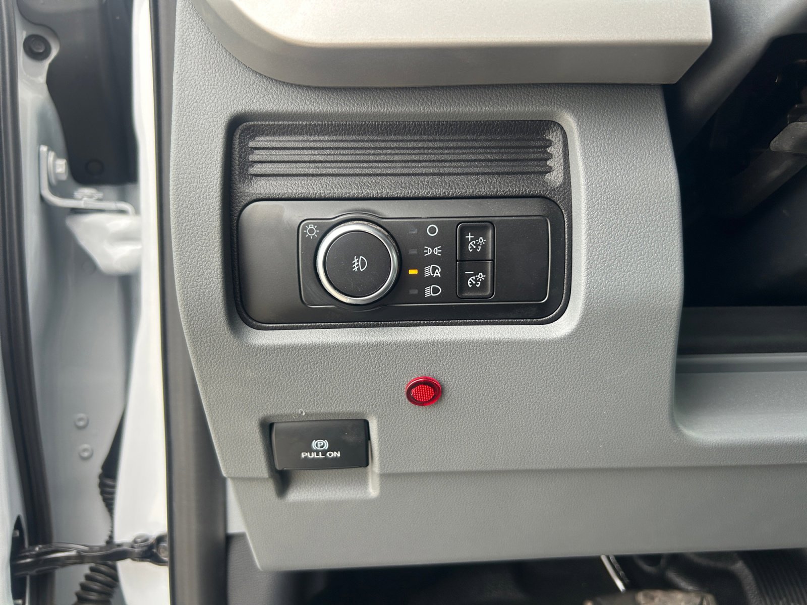 New 2026 Ford F550 4x4 Crew Cab image 18