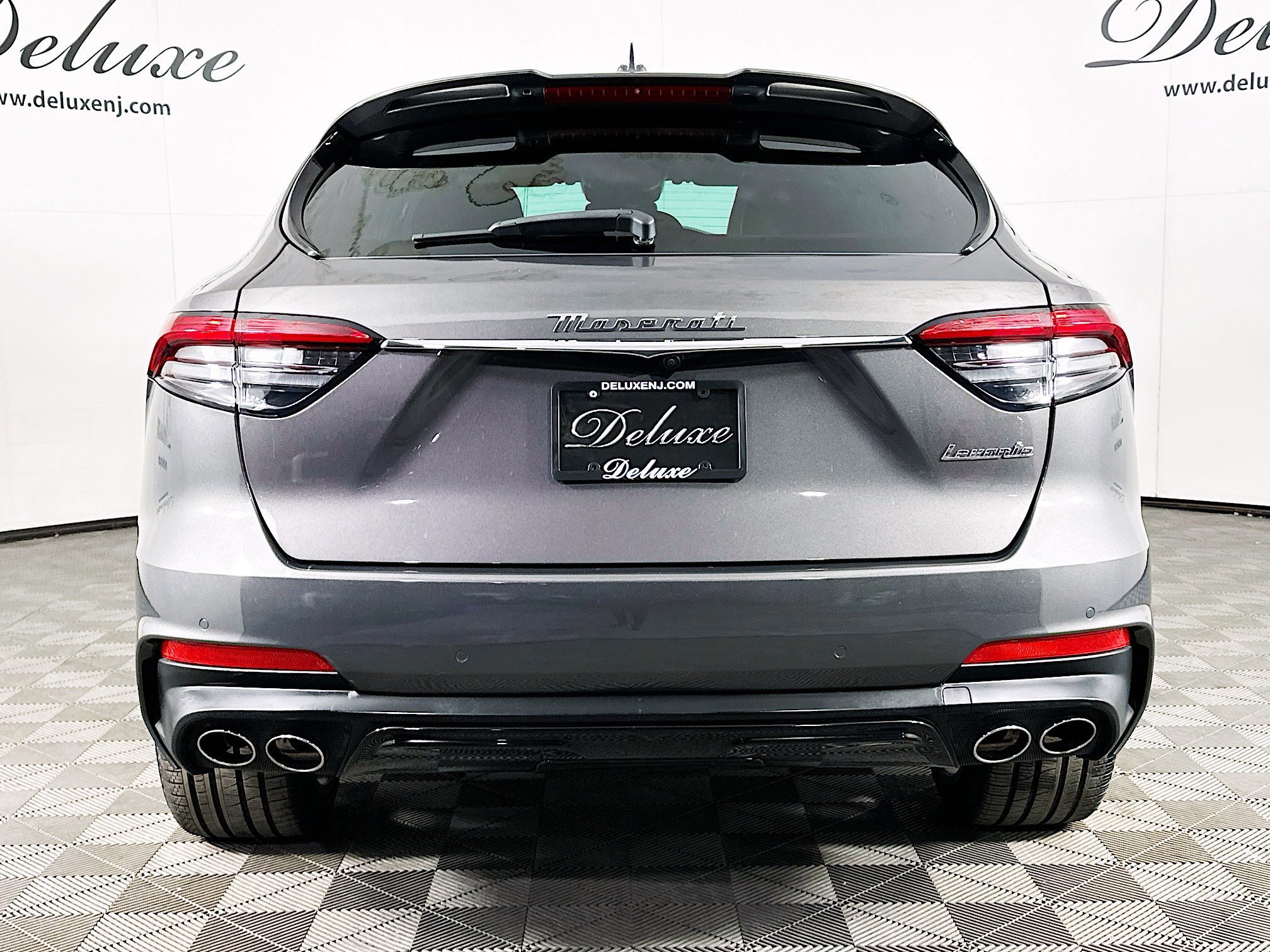 Used 2023 Maserati Levante Modena image 5
