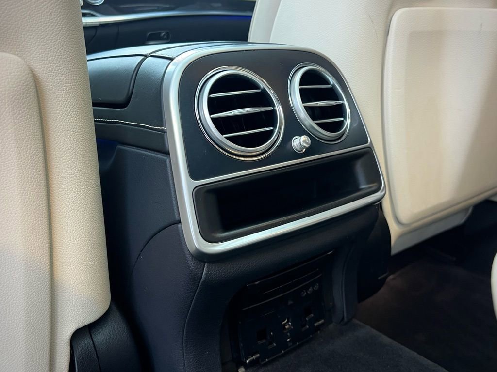 Used 2018 Mercedes-Benz S 560 Sedan image 20