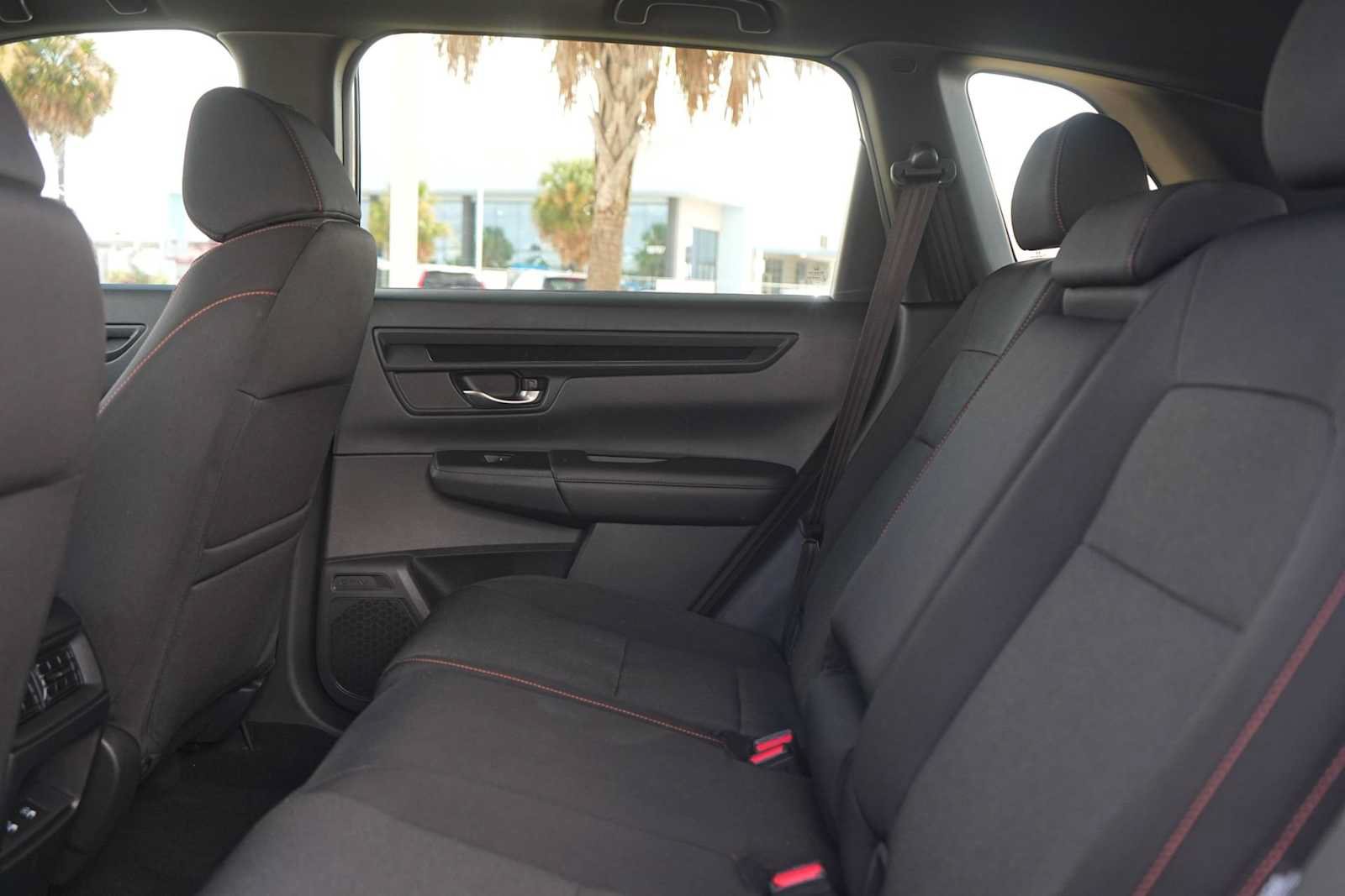 Used 2024 Honda CR-V Sport image 14