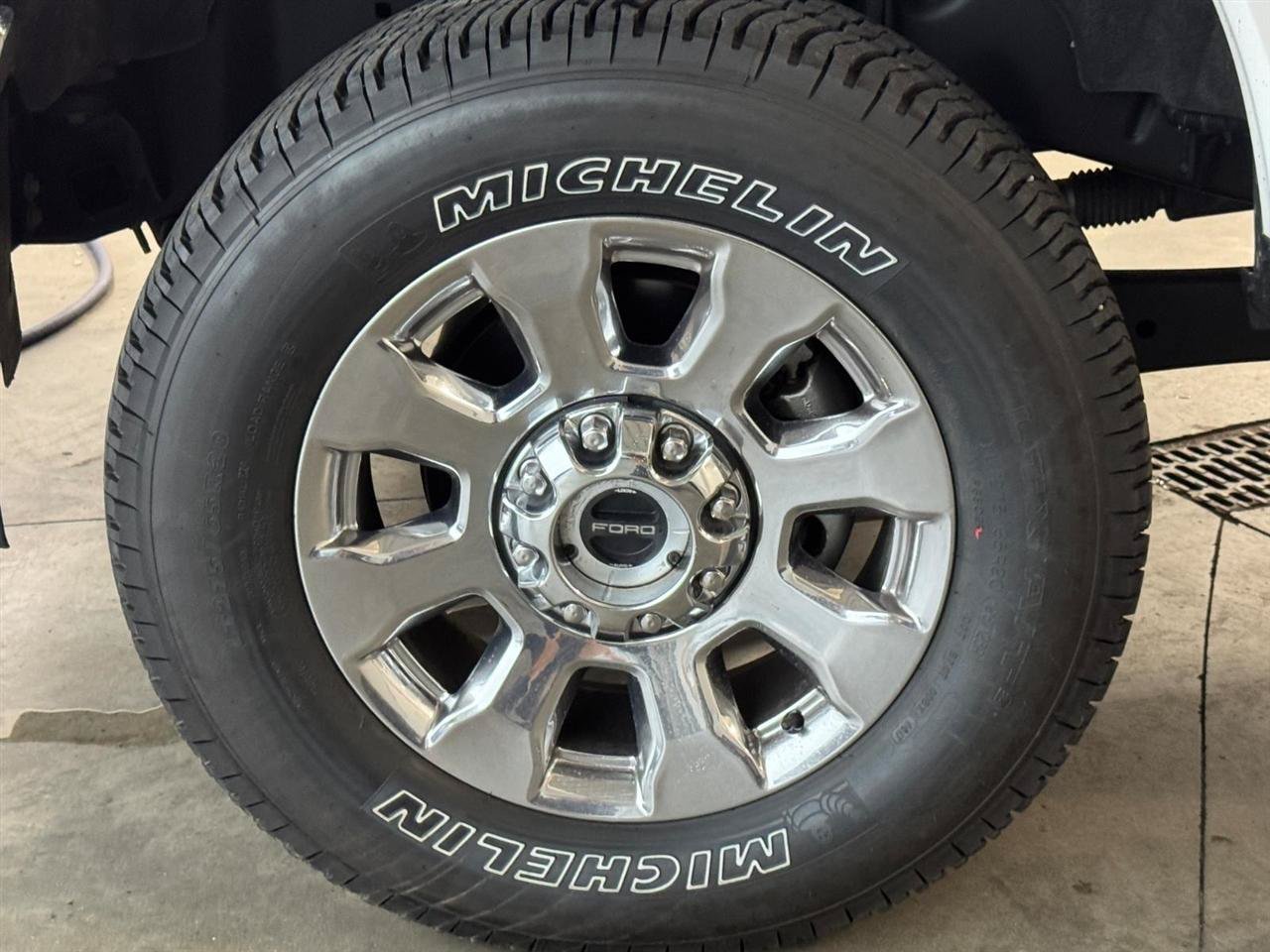 Used 2018 Ford F350 King Ranch w/ King Ranch Ultimate Package AWD/4WD image 35