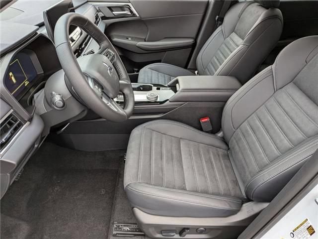 New 2026 Mitsubishi Outlander SE AWD/4WD image 10