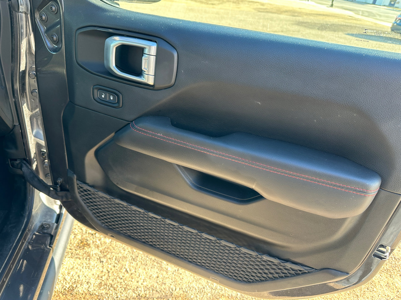 Used 2022 Jeep Wrangler Unlimited Rubicon w/ LED Lighting Group image 30