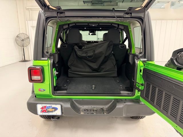 Used 2025 Jeep Wrangler Unlimited Sport AWD/4WD image 26