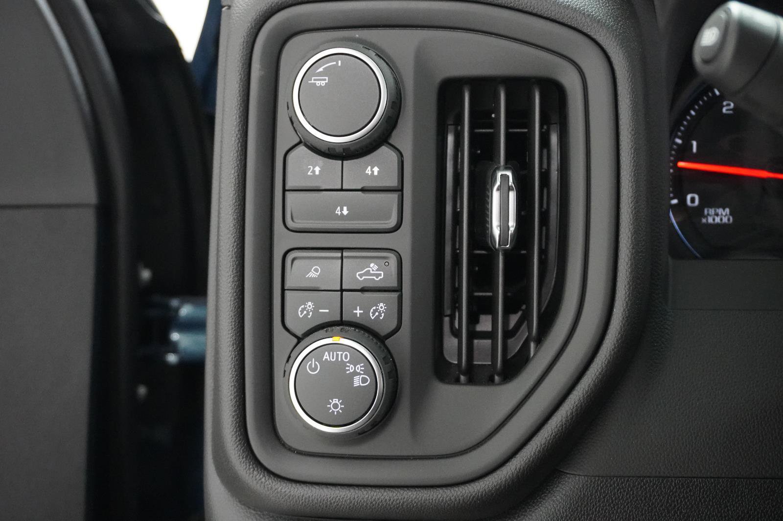 New 2026 Chevrolet Silverado 2500 Custom w/ Custom Value Package image 16