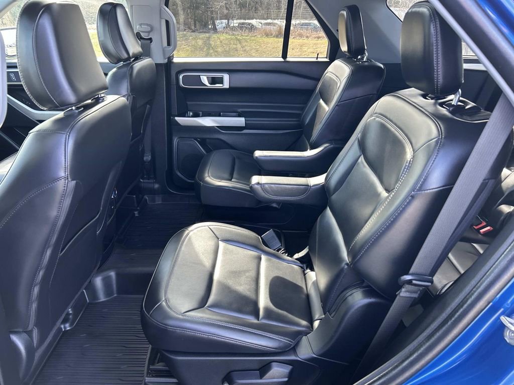 Used 2021 Ford Explorer XLT w/ Equipment Group 202A image 20