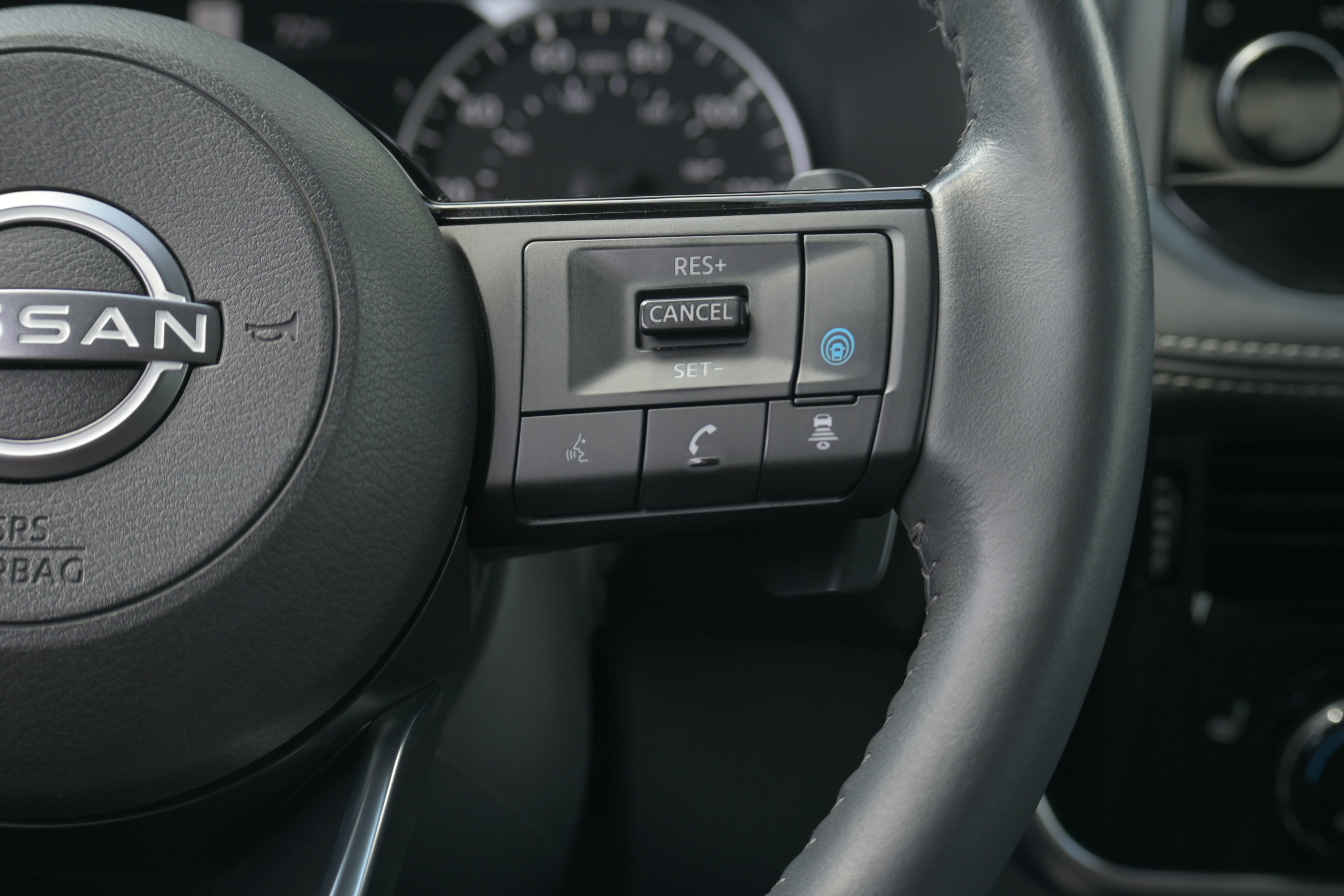 Used 2023 Nissan Rogue SL w/ SL Premium Package FWD image 23