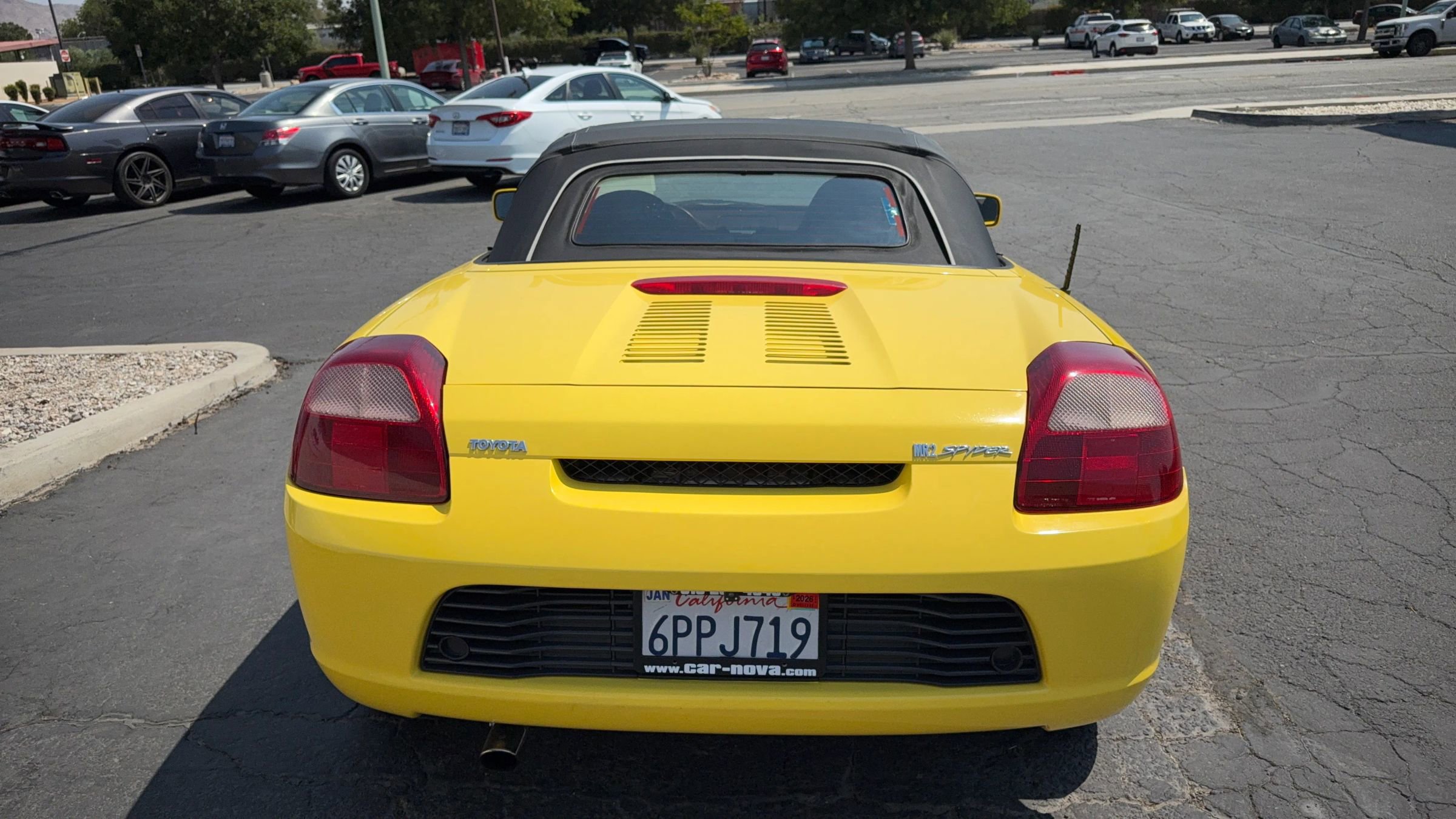 Used 2002 Toyota MR2 image 5