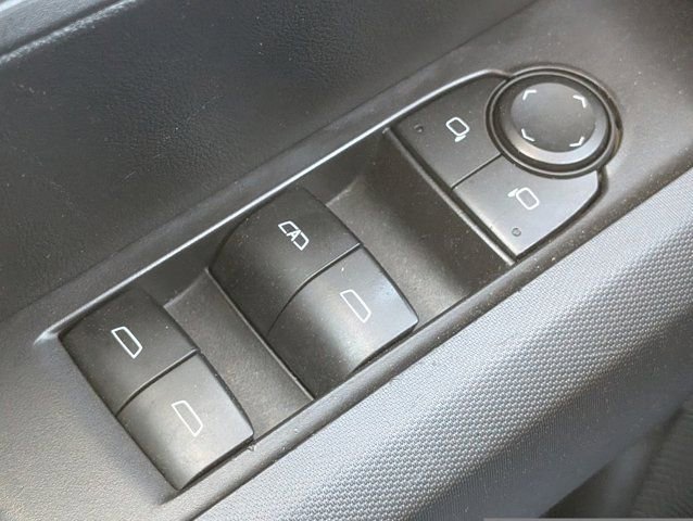 Used 2024 GMC Canyon Elevation w/ Convenience Package RWD image 18