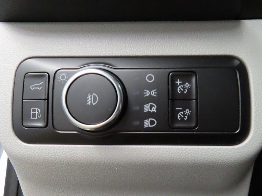 Used 2023 Ford Escape SE image 47