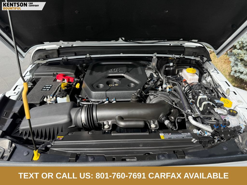 Used 2026 Jeep Wrangler Unlimited Sahara AWD/4WD image 32