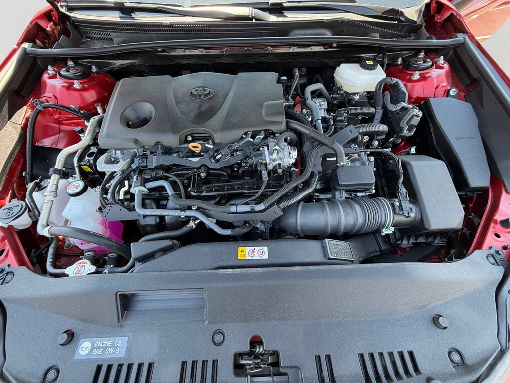 Used 2025 Toyota Camry LE FWD image 9