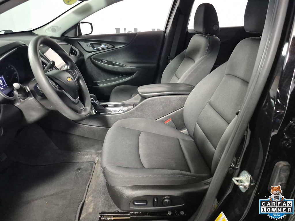 Used 2023 Chevrolet Malibu LT FWD image 9
