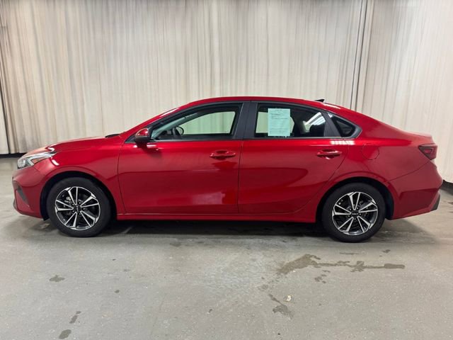 Used 2024 Kia Forte LXS w/ LXS Technology Package image 9