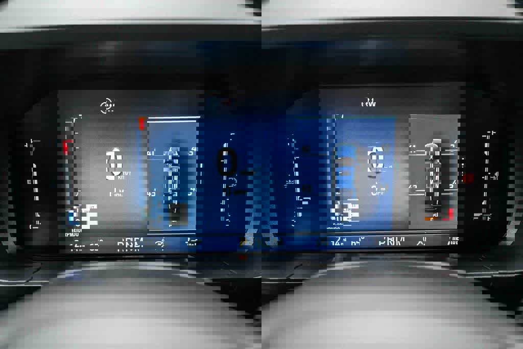 New 2026 Ford Maverick Lobo image 22