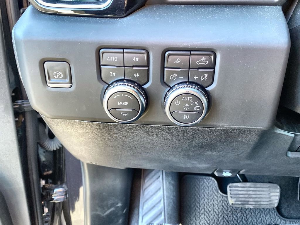 Certified 2025 GMC Sierra 2500 Denali w/ Technology Package image 18