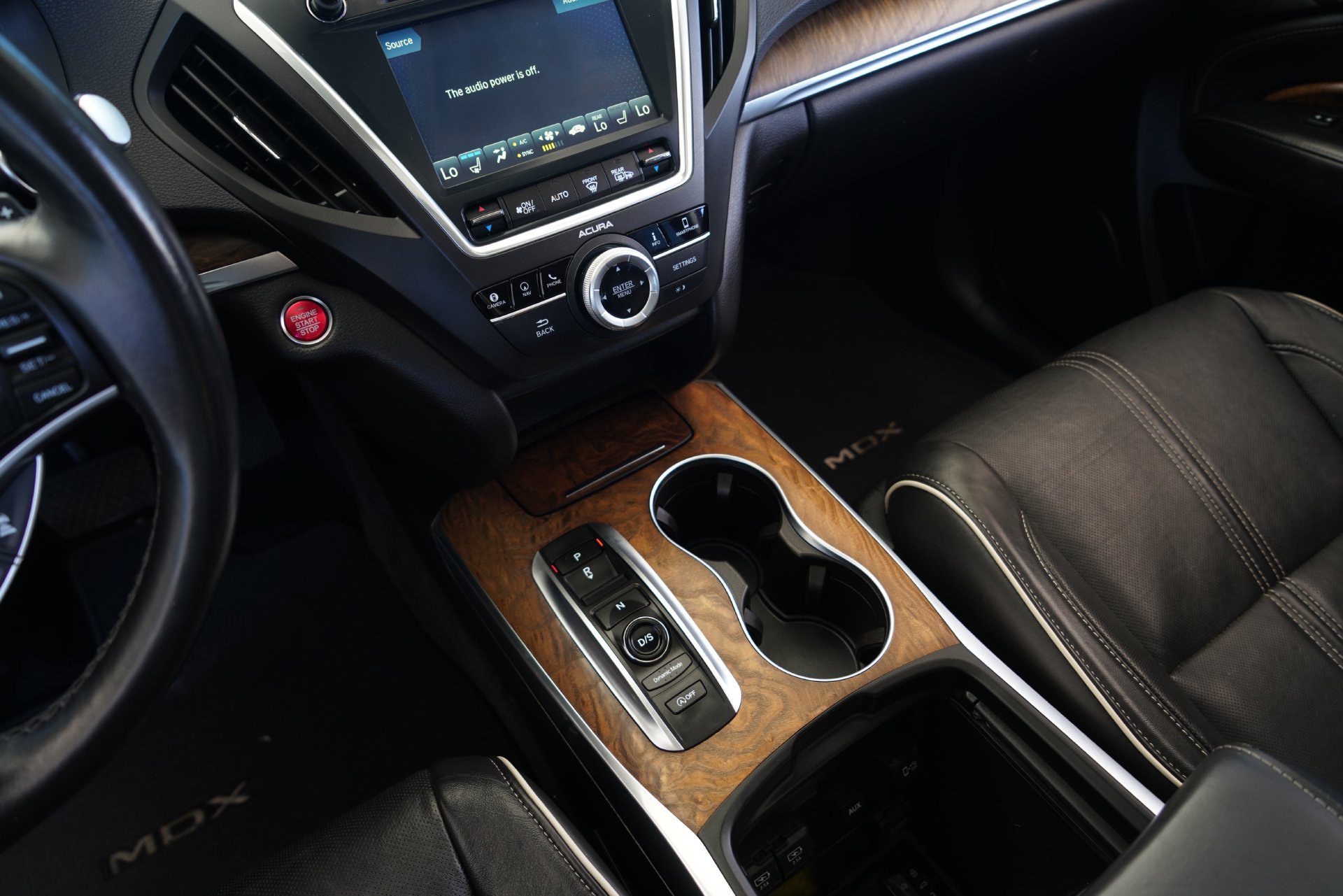 Used 2020 Acura MDX w/ Advance Package FWD image 17