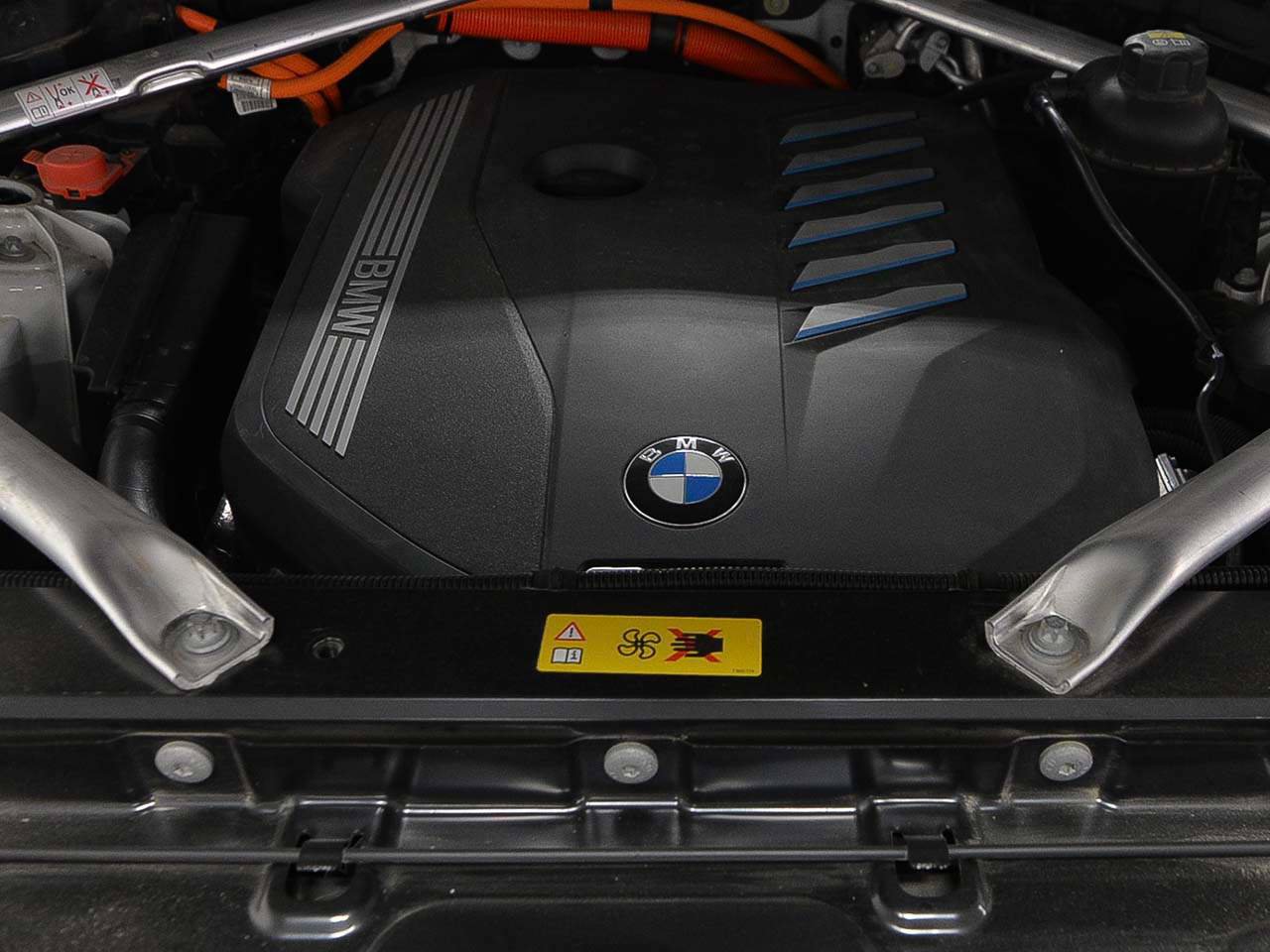 Used 2022 BMW X5 xDrive45e AWD/4WD image 17