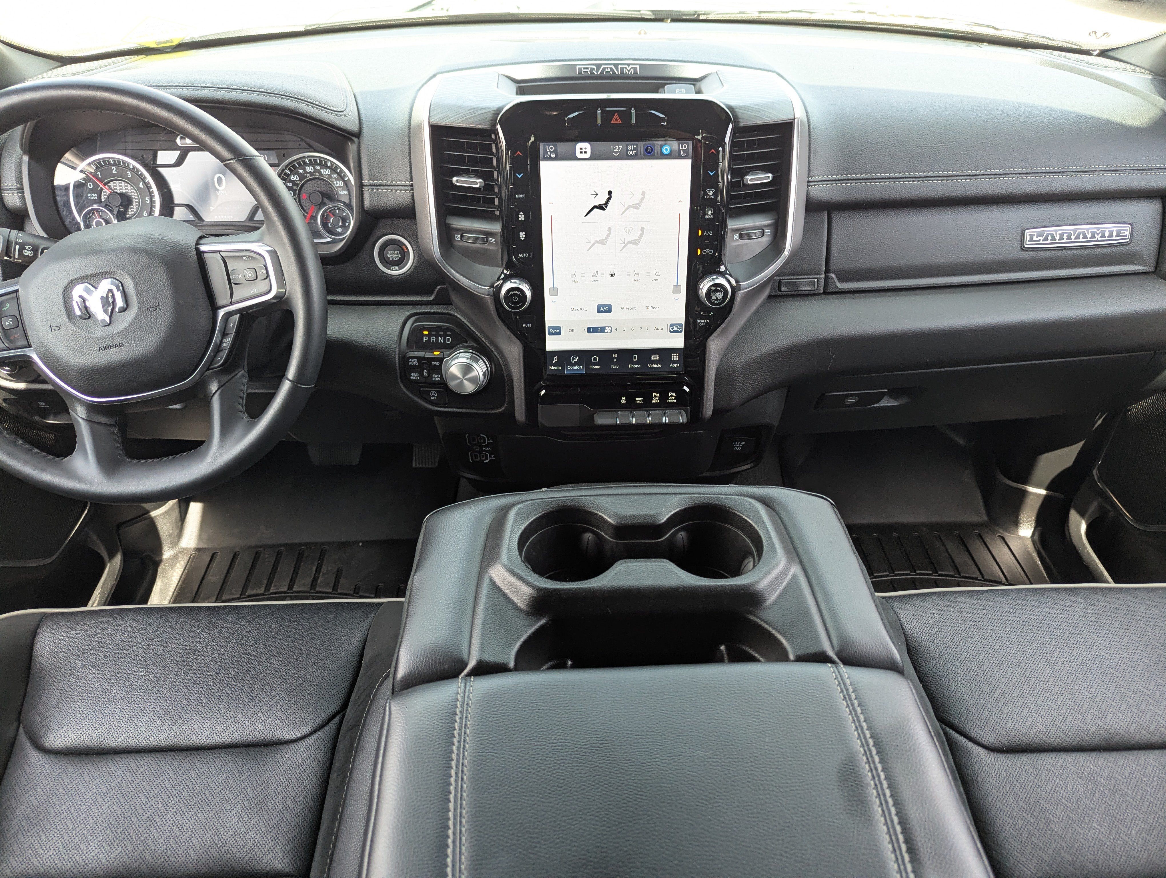 Used 2024 RAM 1500 Laramie AWD/4WD image 15