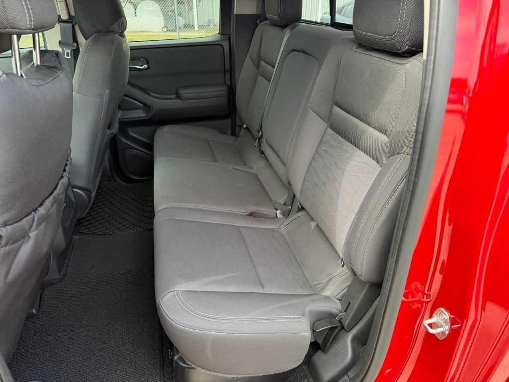 Used 2022 Nissan Frontier SV image 13