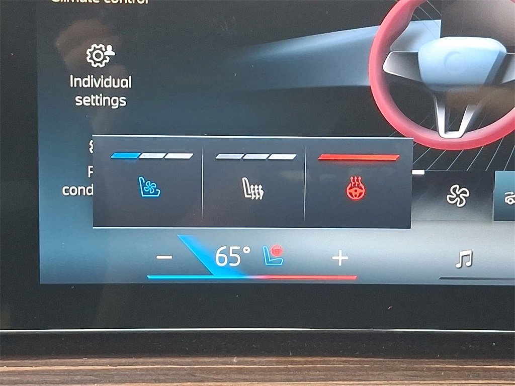 Certified 2024 BMW X5 xDrive50e w/ Premium Package image 26