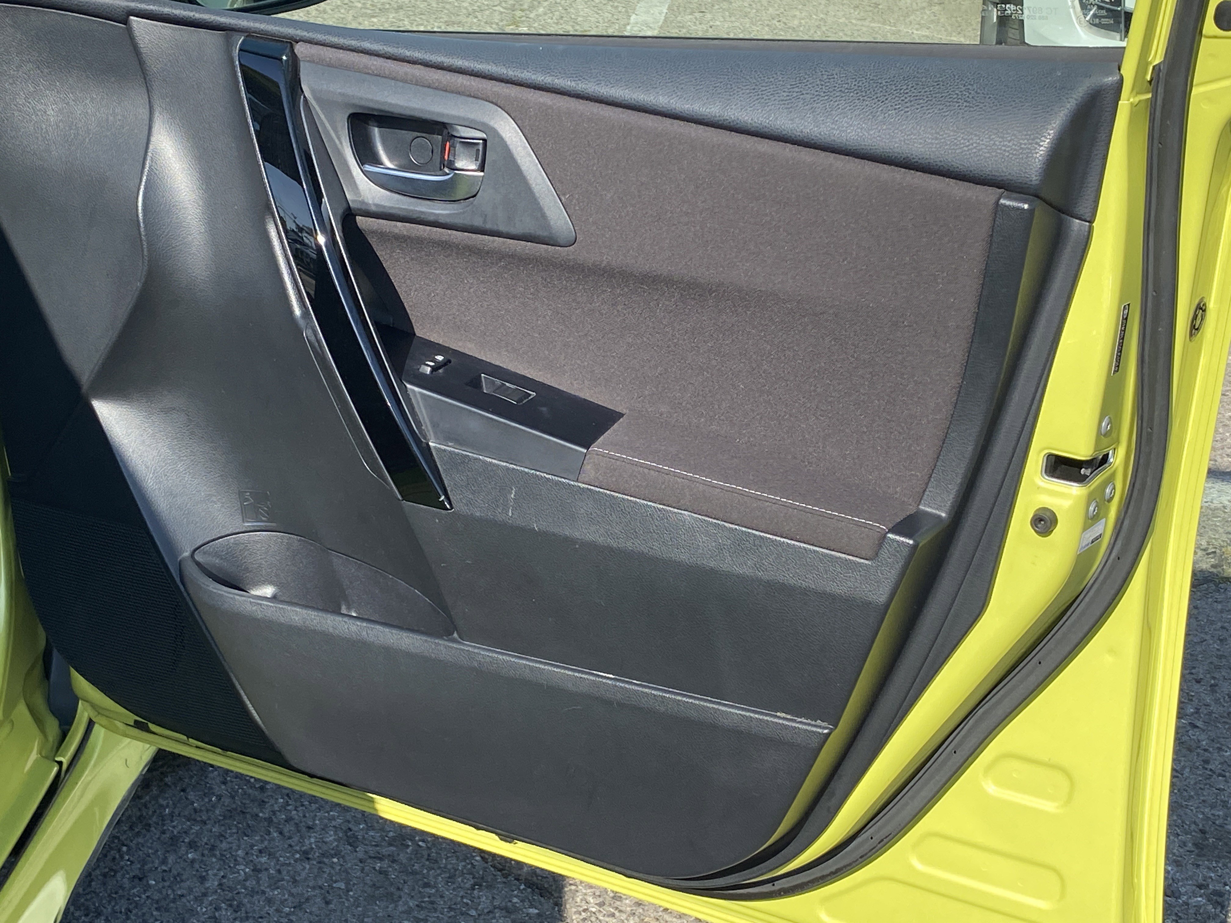 Used 2016 Scion iM image 23