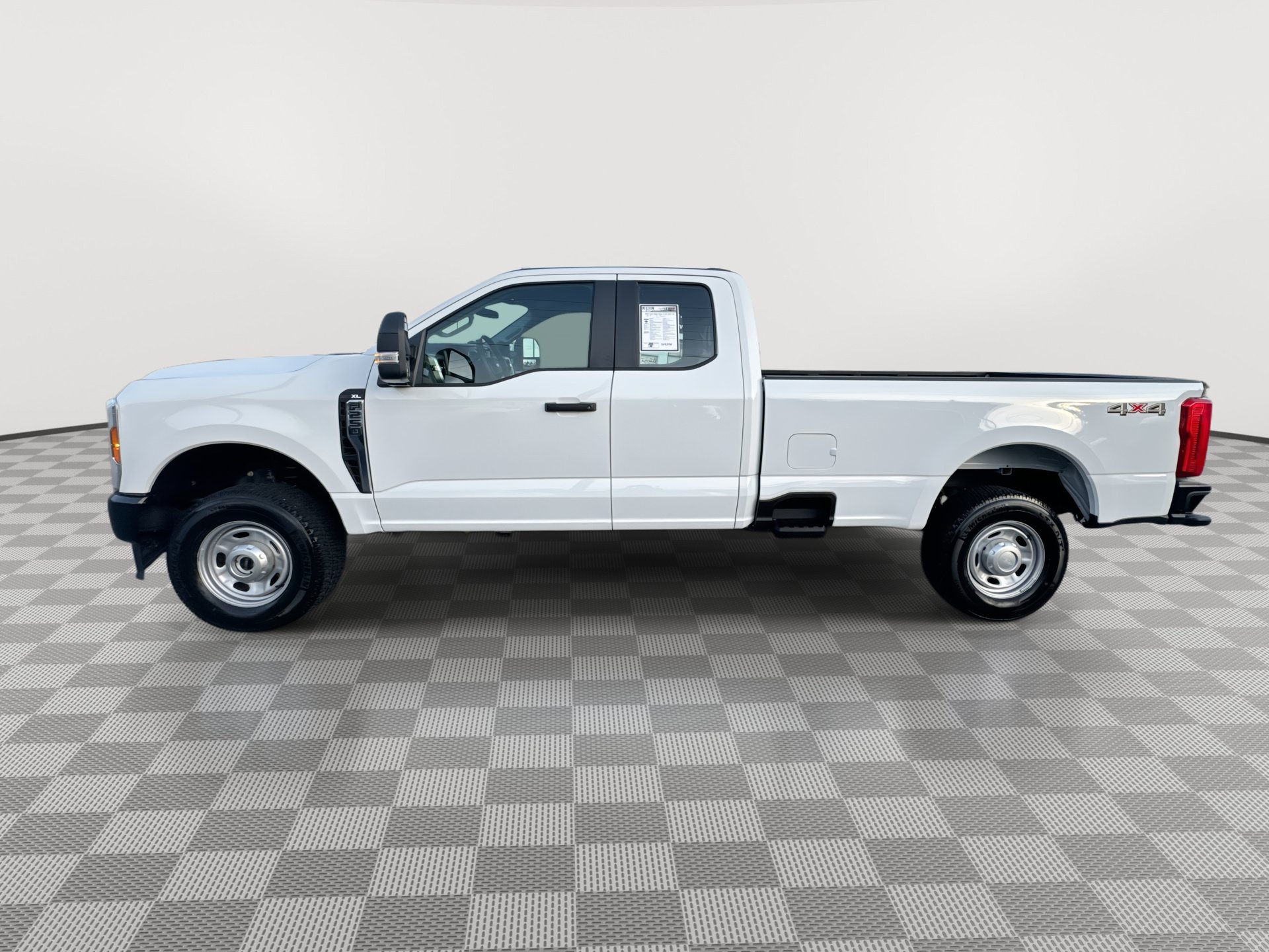 Used 2025 Ford F250 XL w/ Snow Plow Prep Package AWD/4WD image 5